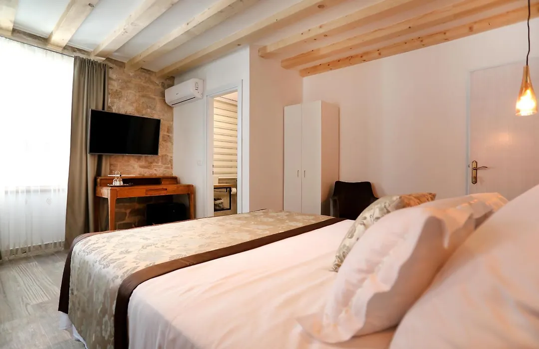 Villa Teuta-1